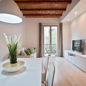 Bcnstop Sant Pau Apartahotel